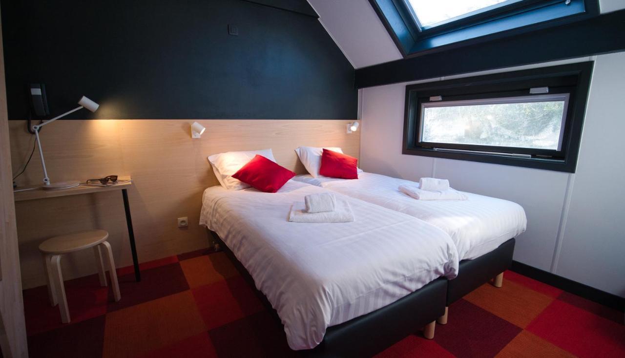 Hotel Aquatel ดีน็อง ภายนอก รูปภาพ